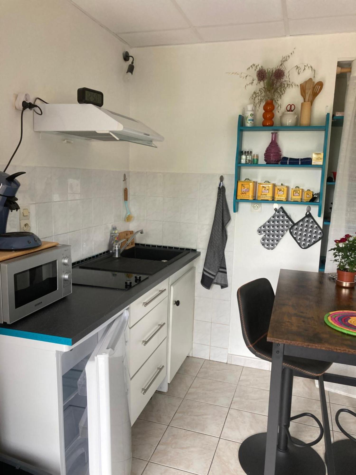 Chez Stella 1 Piece Canape Lit Deux Personnes, Cuisine, Sdb Separee Caylus Luaran gambar